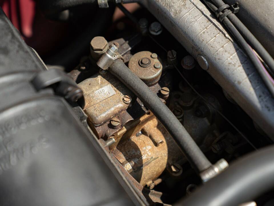 Immagine 48/50 di Alfa Romeo Giulia Nuova Super 1300 (1974)