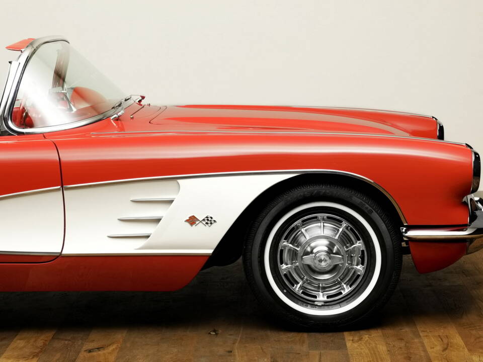 Image 8/24 of Chevrolet Corvette (1959)