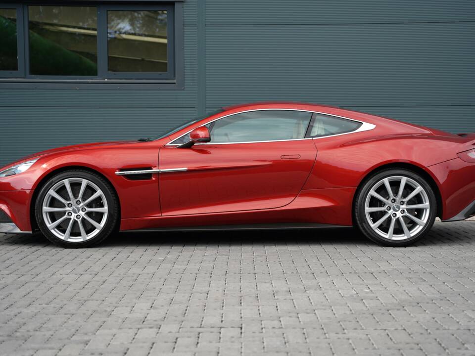 Bild 6/50 von Aston Martin Vanquish (2013)