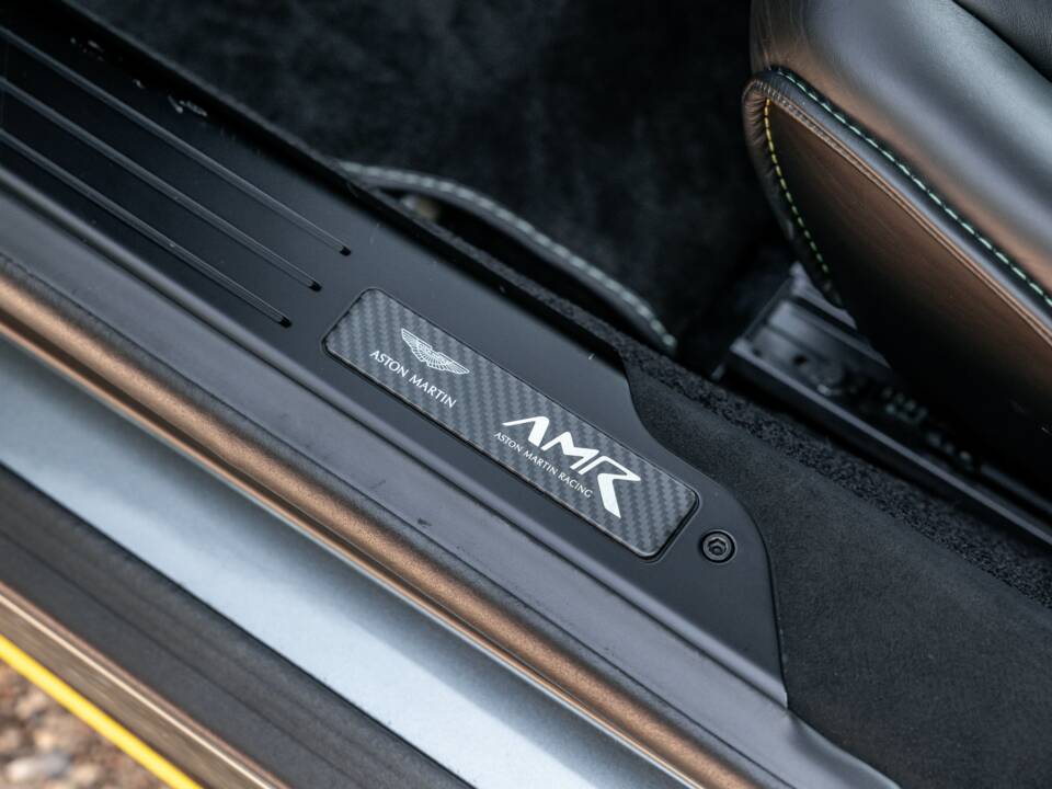 Image 13/60 of Aston Martin Rapide AMR (2019)