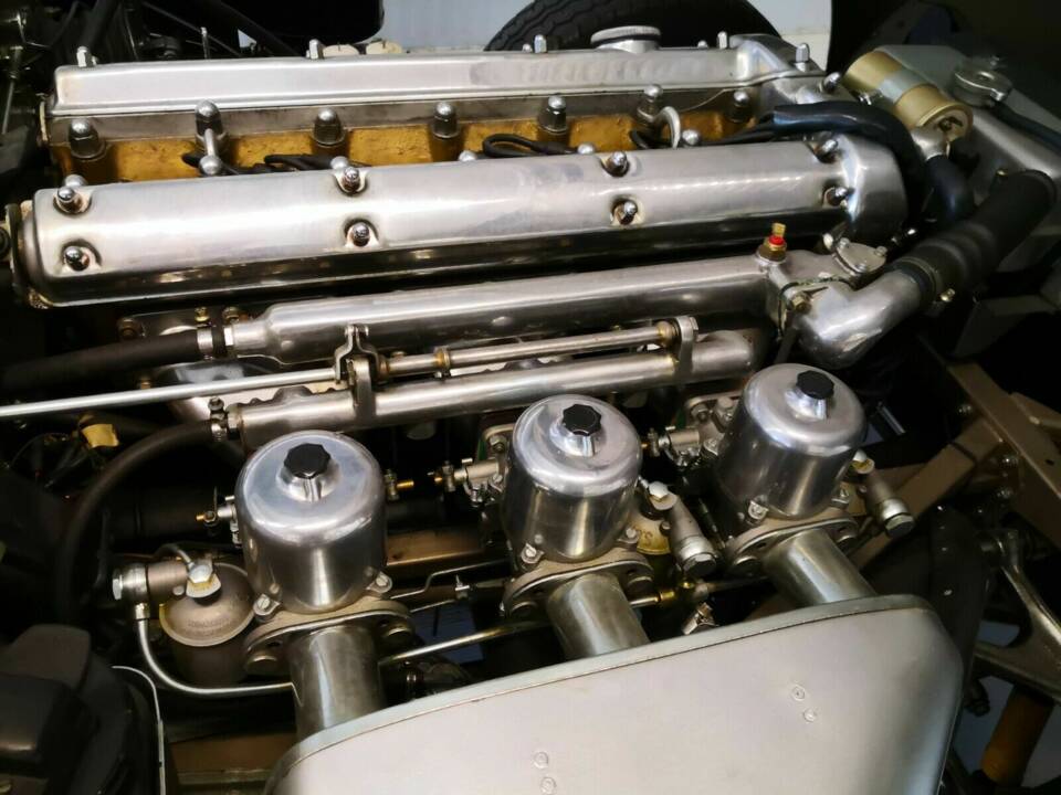 Image 15/15 of Jaguar E-Type 3.8 (1963)