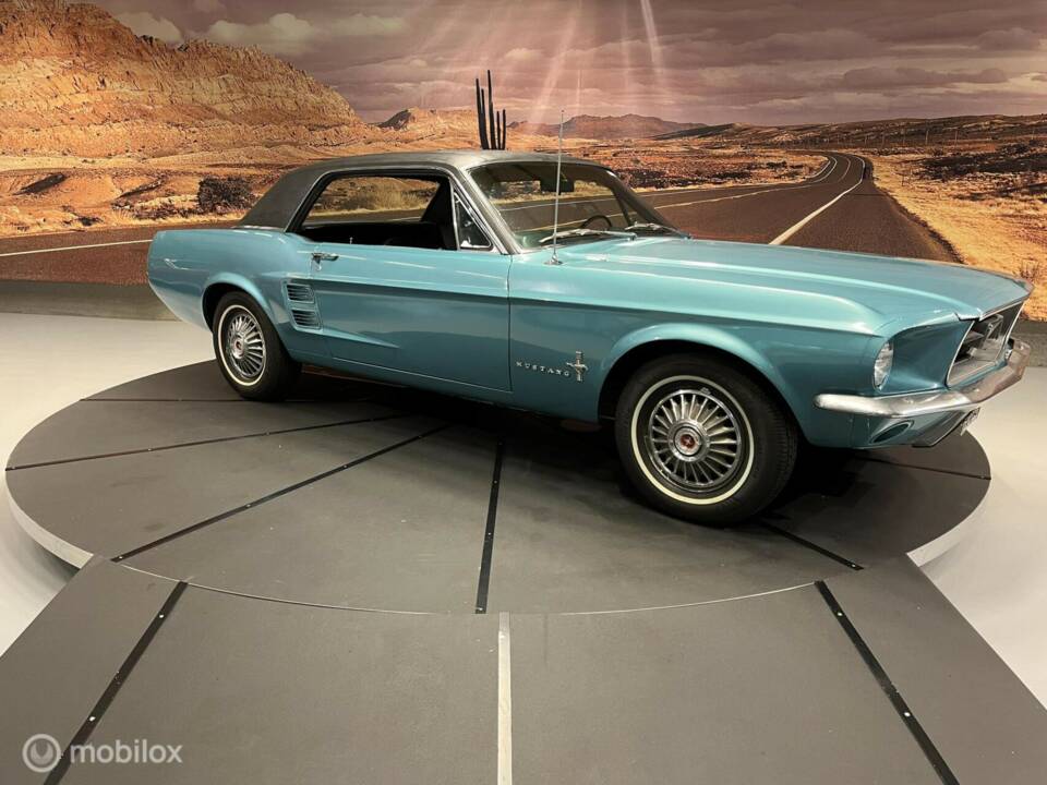 Immagine 4/50 di Ford Mustang 289 (1967)