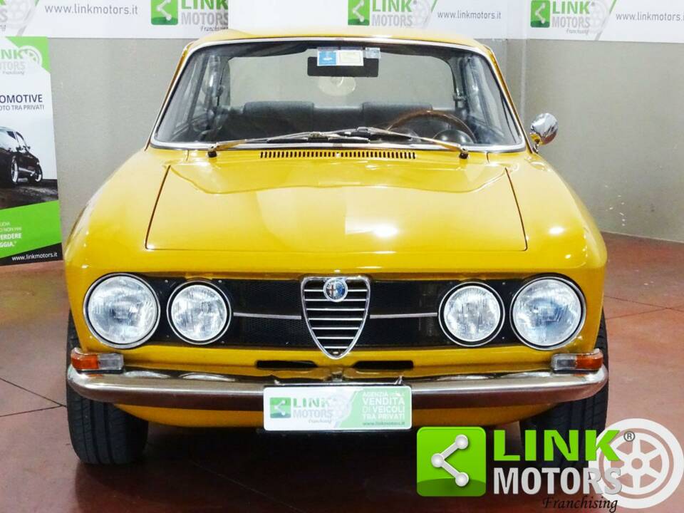 Image 4/10 of Alfa Romeo 1750 GT Veloce (1968)