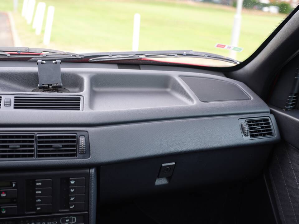 Imagen 24/50 de Alfa Romeo 155 2.5 TD (1998)
