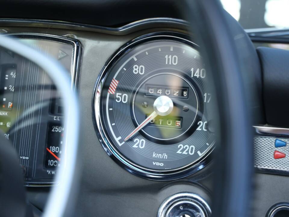 Bild 50/50 von Mercedes-Benz 280 SL (1971)