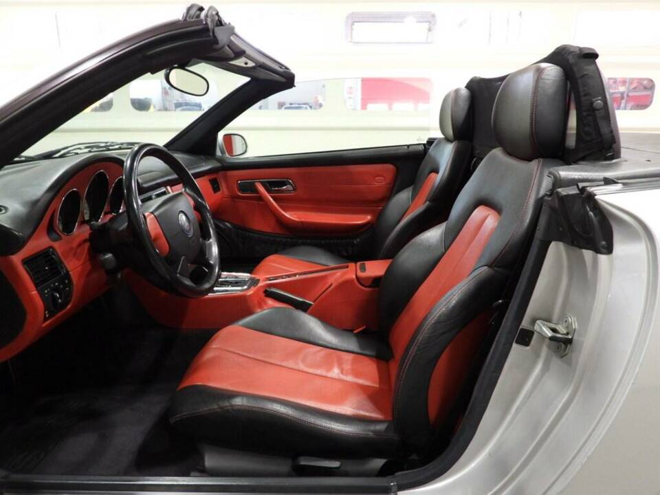 Bild 6/15 von Mercedes-Benz SLK 230 Kompressor (1998)
