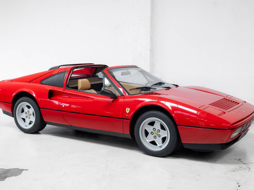 Bild 4/40 von Ferrari 328 GTS (1986)