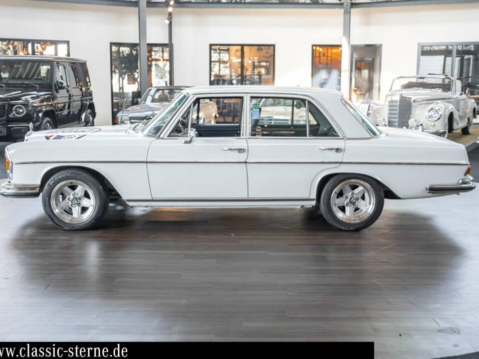 Imagen 2/15 de Mercedes-Benz 280 SE 3,5 (1971)