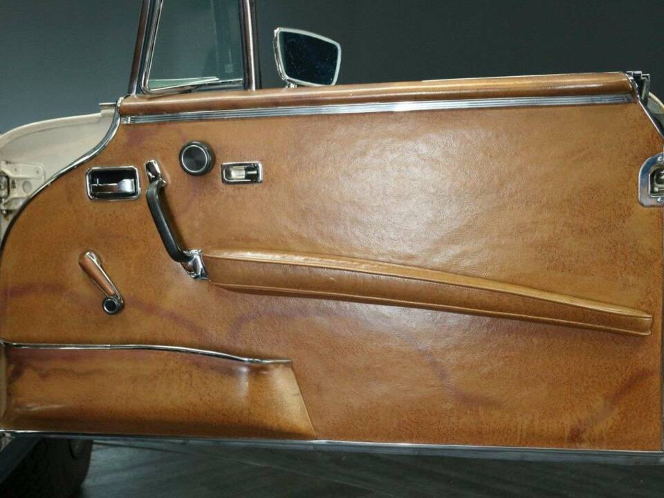 Afbeelding 30/50 van Mercedes-Benz 280 SE (1969)