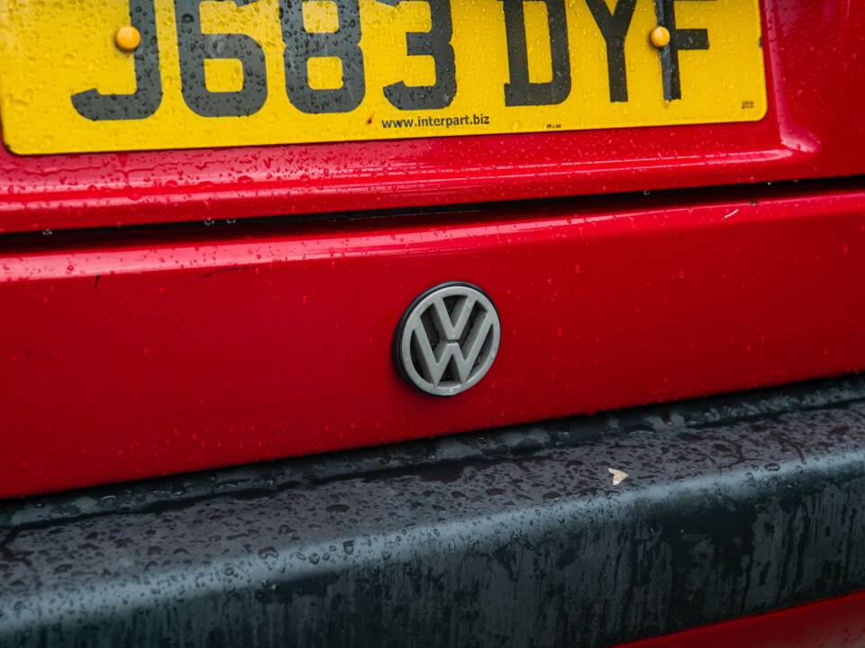 Image 26/50 de Volkswagen Golf III GTI 2.0 (1992)