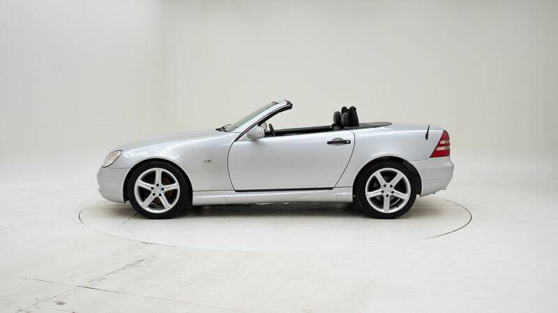 Image 7/15 de Mercedes-Benz SLK 230 Kompressor (1999)