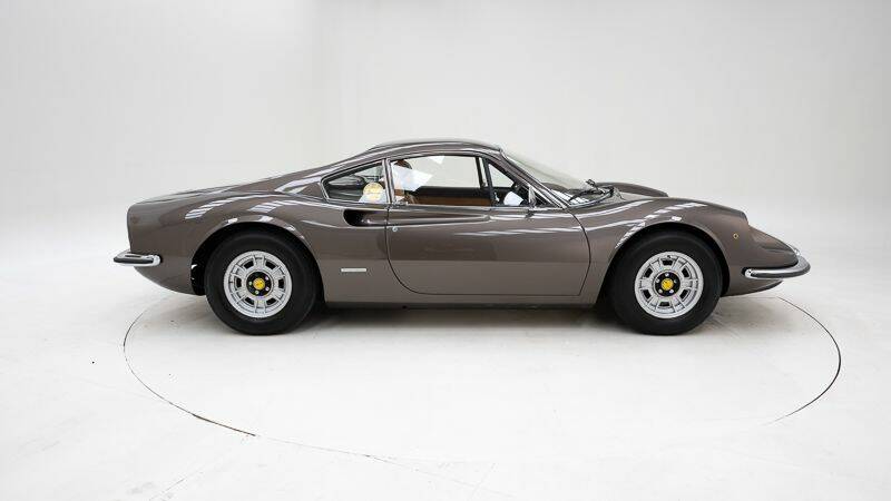 Afbeelding 9/15 van Ferrari Dino 246 GT (1972)