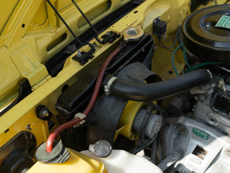 Image 48/50 of FIAT 127 Moretti Midimaxi 900 (1980)