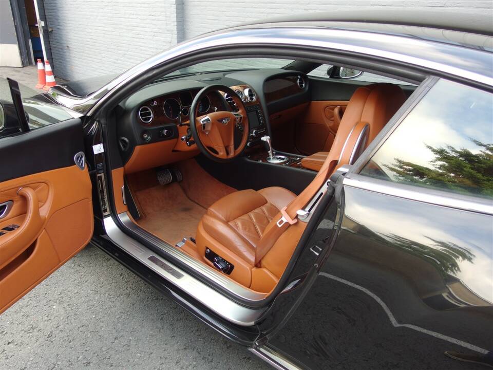 Imagen 42/99 de Bentley Continental GT Speed (2008)