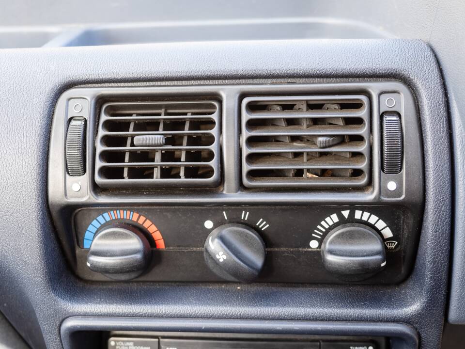 Bild 30/50 von Ford Escort 1.3 (1986)