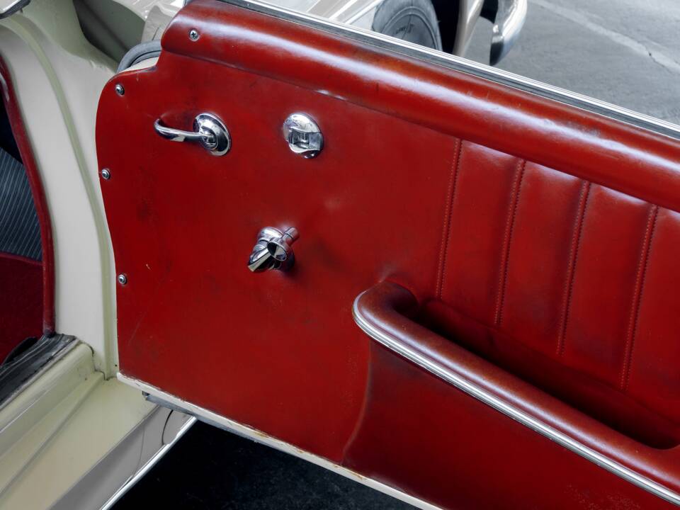 Image 43/50 de Mercedes-Benz 190 SL (1960)