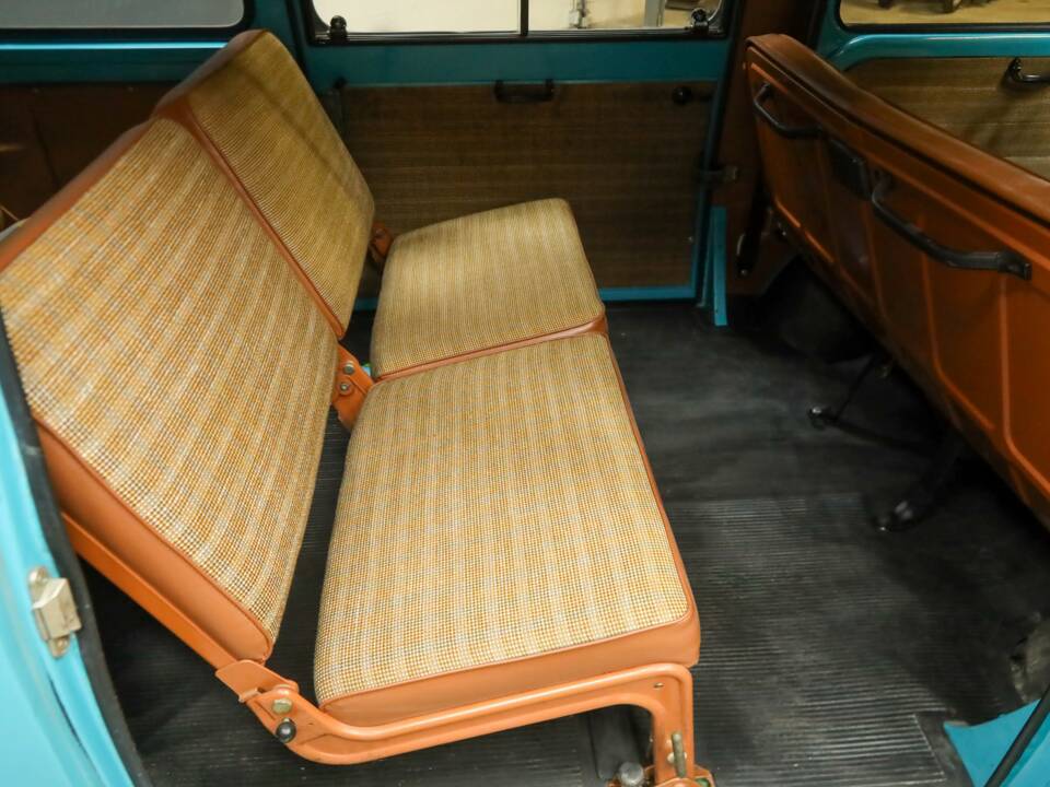 Image 33/50 of FIAT 900E (1980)