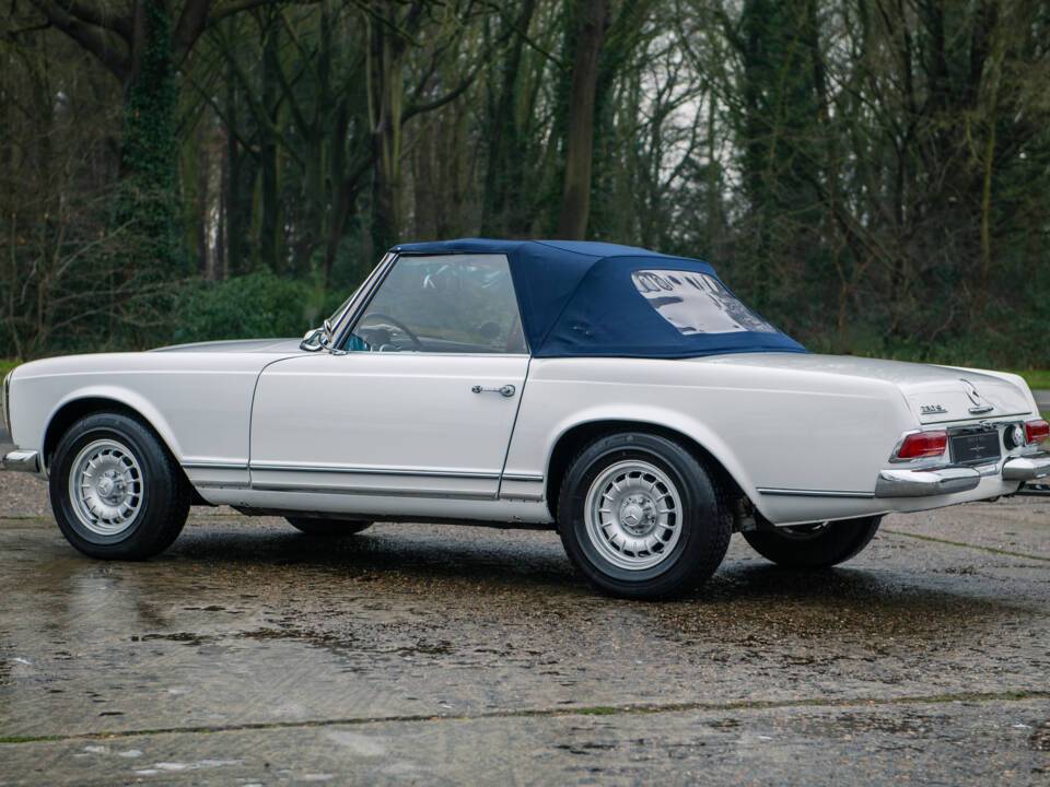 Imagen 22/26 de Mercedes-Benz 230 SL (1965)