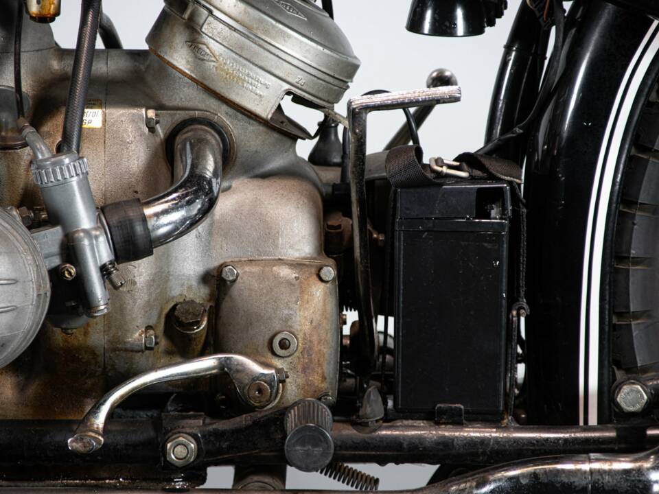 Image 11/50 de BMW R 51 (1954)