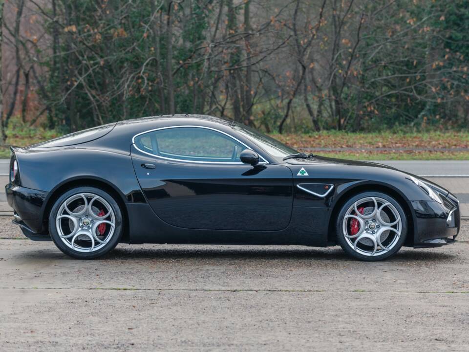 Bild 7/34 von Alfa Romeo 8C Competizione (2008)