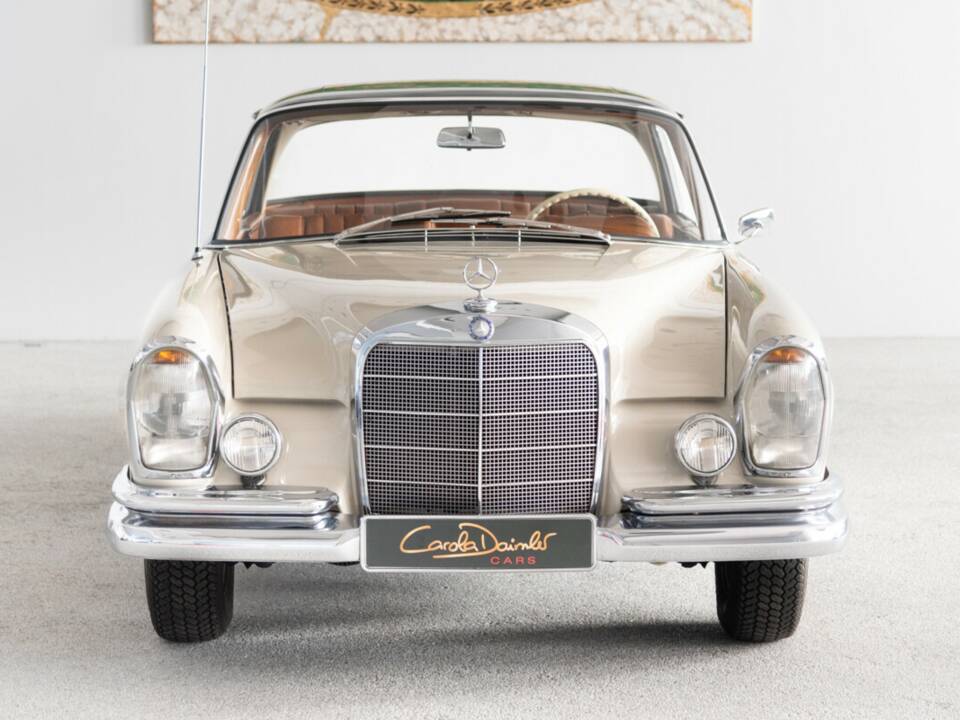 Bild 15/44 von Mercedes-Benz 220 SE b (1964)