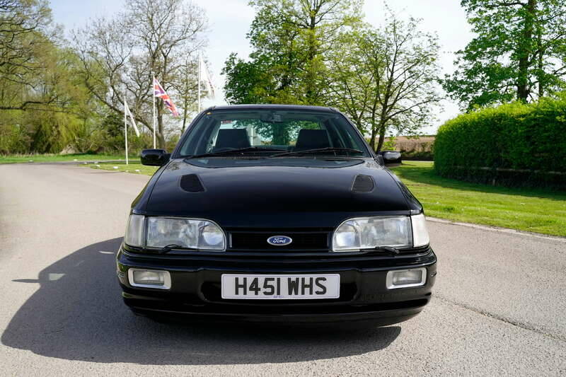 Image 6/19 de Ford Sierra RS Cosworth (1990)