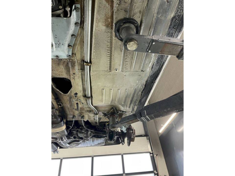 Bild 32/36 von Mercedes-Benz 280 SL (1969)