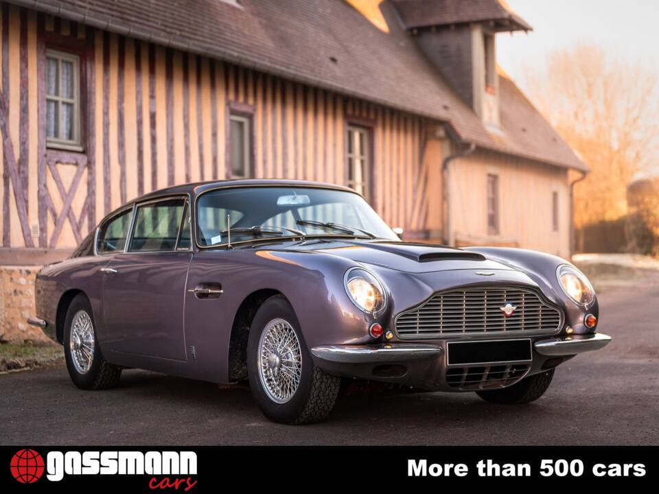 Image 3/15 of Aston Martin DB 6 Vantage (1967)