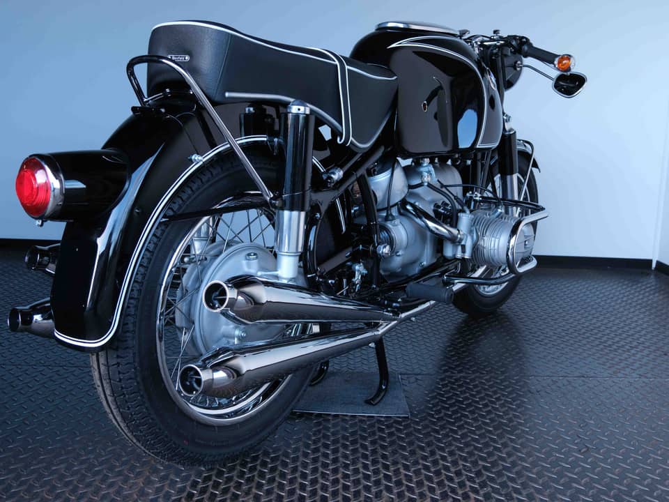 Image 3/98 of BMW R 69 S (1964)