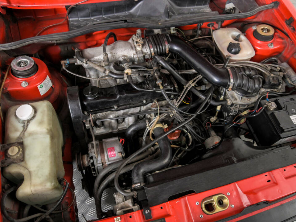 Afbeelding 35/50 van Volkswagen Golf Mk I GTI 1.8 (1983)