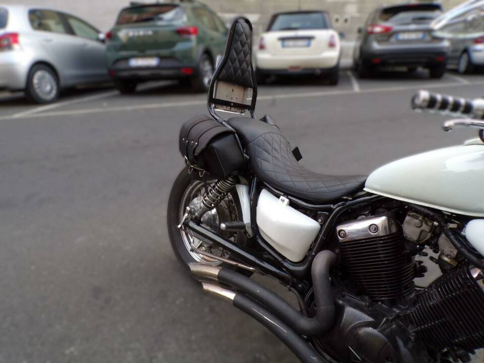 Immagine 11/20 di Yamaha DUMMY (1996)