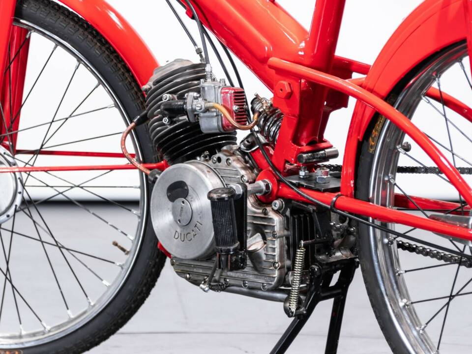 Bild 11/50 von Ducati DUMMY (1953)