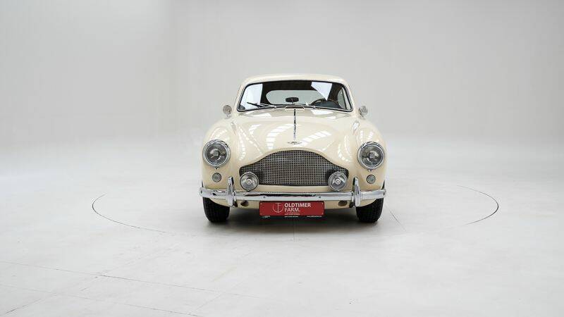 Image 5/15 of Aston Martin DB 2/4 Mk III (1959)