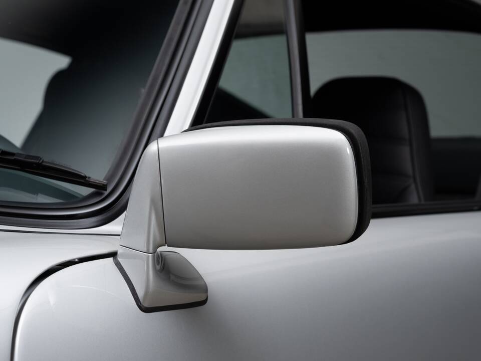Image 21/29 of Porsche 911 Turbo 3.0 (1976)
