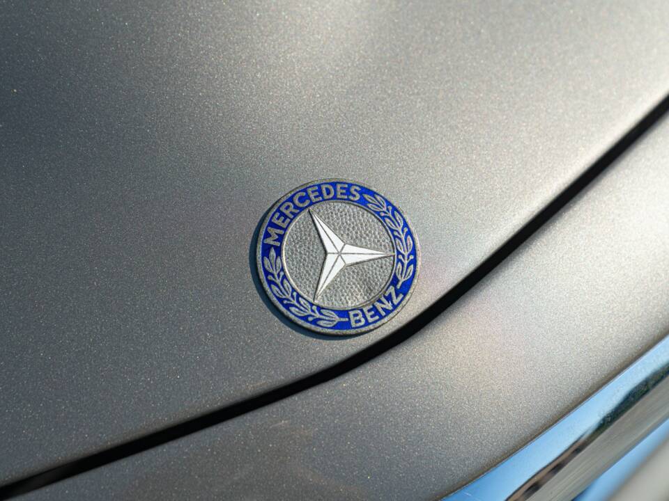 Image 39/50 of Mercedes-Benz 280 SL (1969)