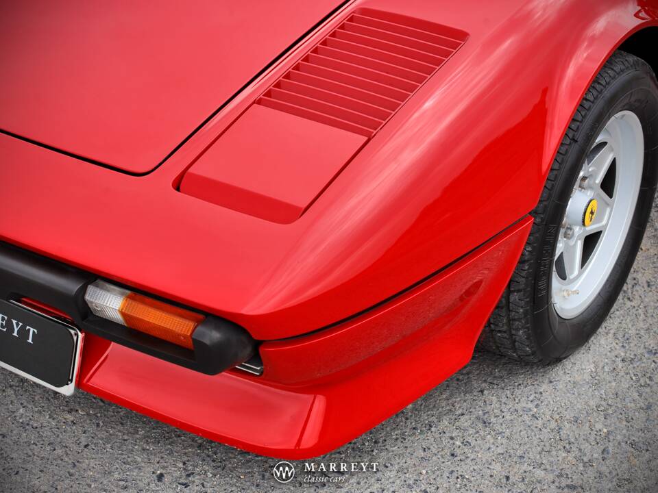 Bild 12/55 von Ferrari 308 GTBi (1981)