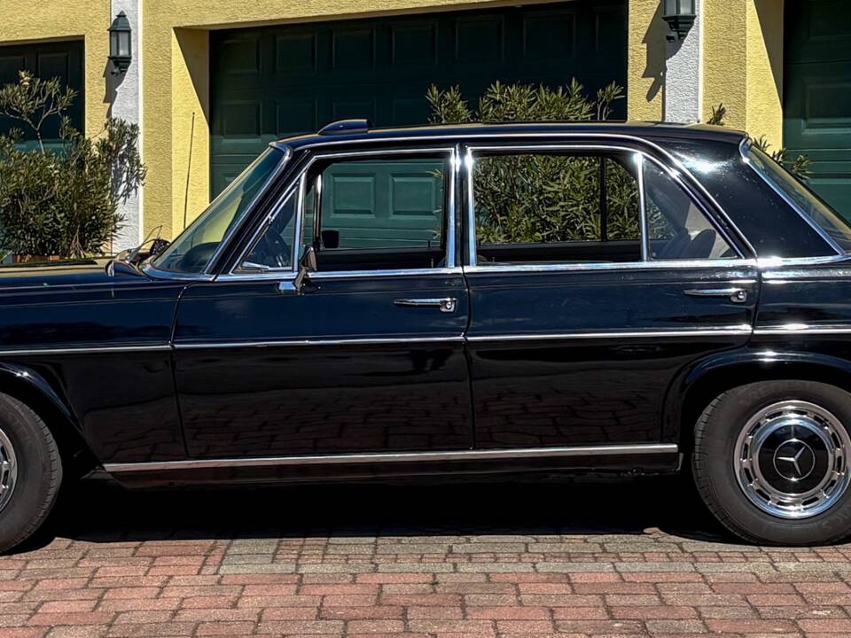 Bild 4/13 von Mercedes-Benz 280 SE (1970)