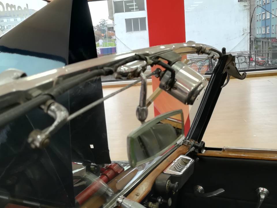 Imagen 19/50 de Mercedes-Benz 170 V Cabriolet B (1941)