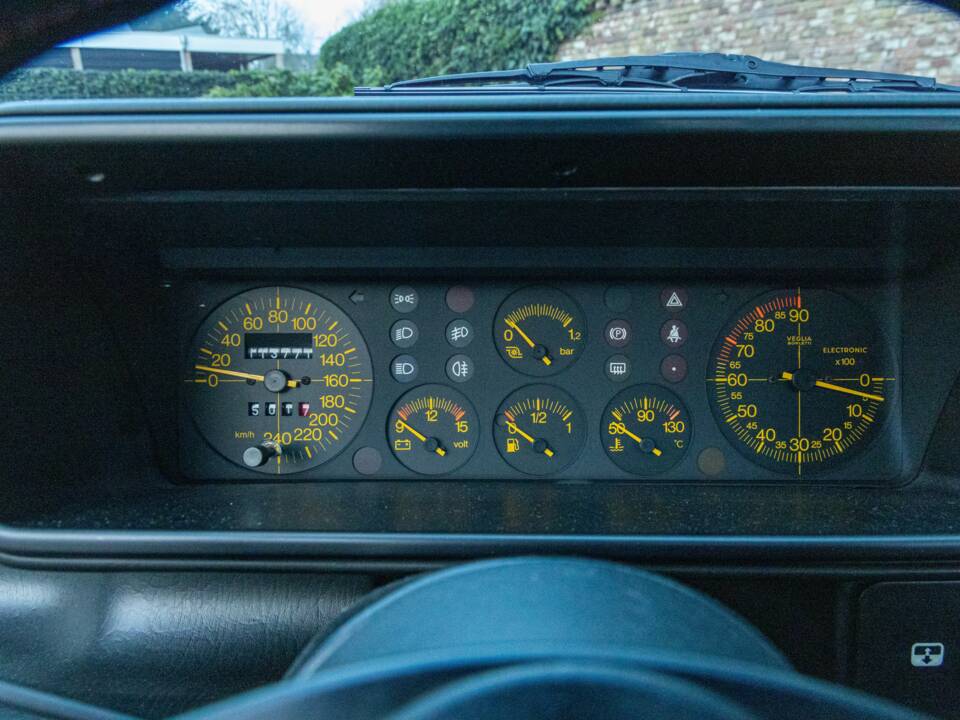 Imagen 44/50 de Lancia Delta HF Integrale Evoluzione I (1991)