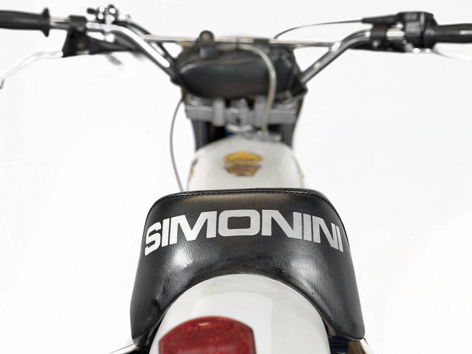 Image 5/15 of Simonini Speedy 50 Regolarità (1979)