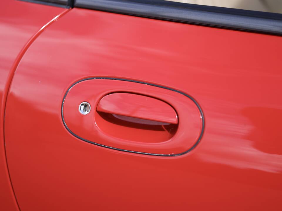 Image 16/50 de Jaguar XKR (2000)