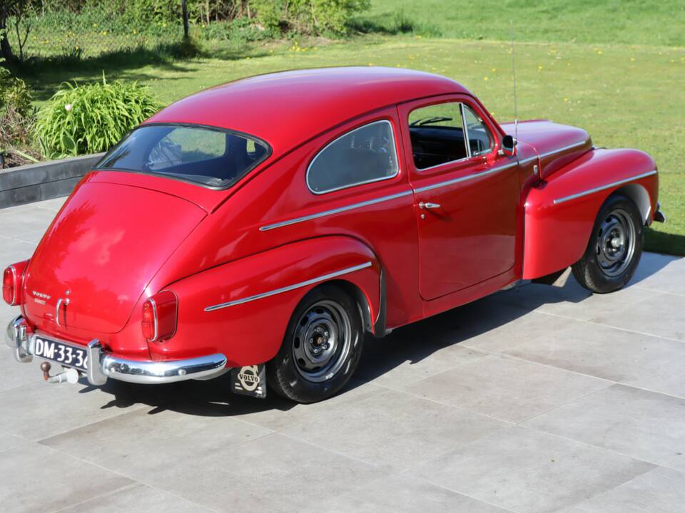 Image 21/50 of Volvo PV 544 Sport (1965)