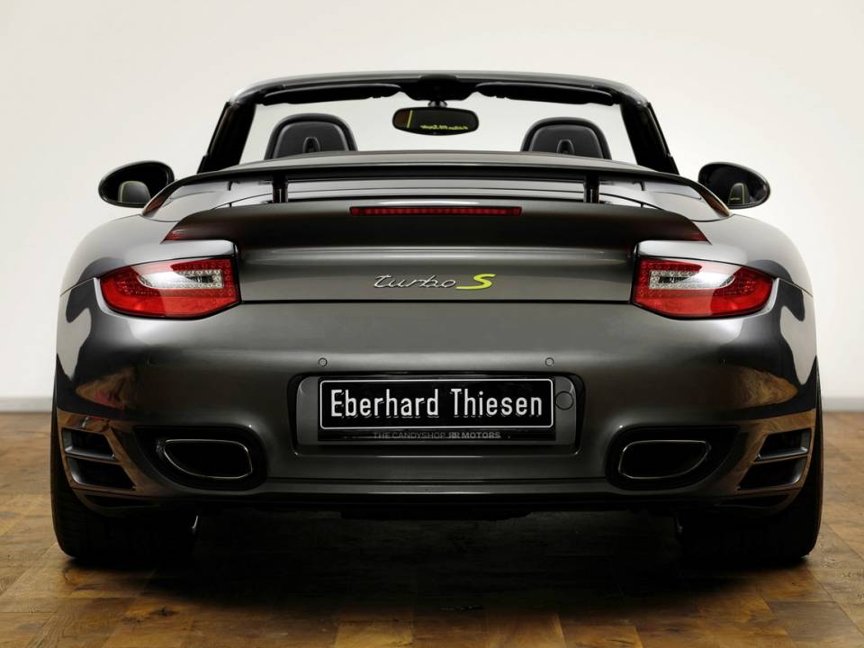 Image 7/27 of Porsche 911 Turbo S (2012)