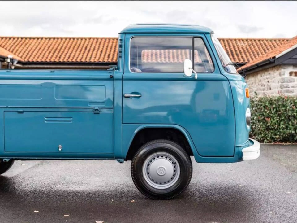 Image 3/8 of Volkswagen T2 Pickup 1.6 (1976)
