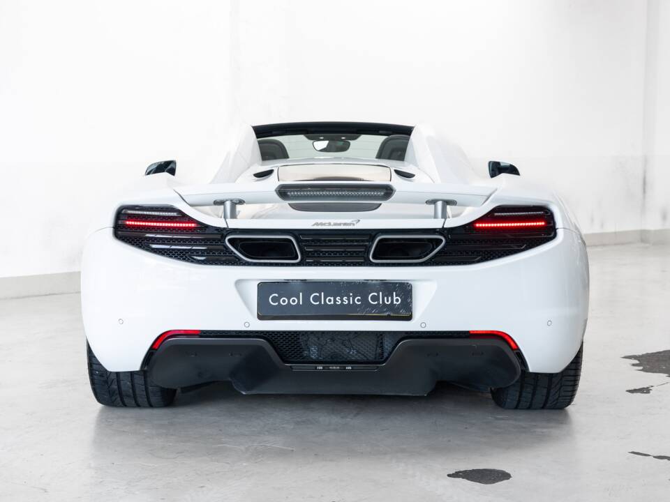 Bild 7/33 von McLaren 12C Spider (2013)