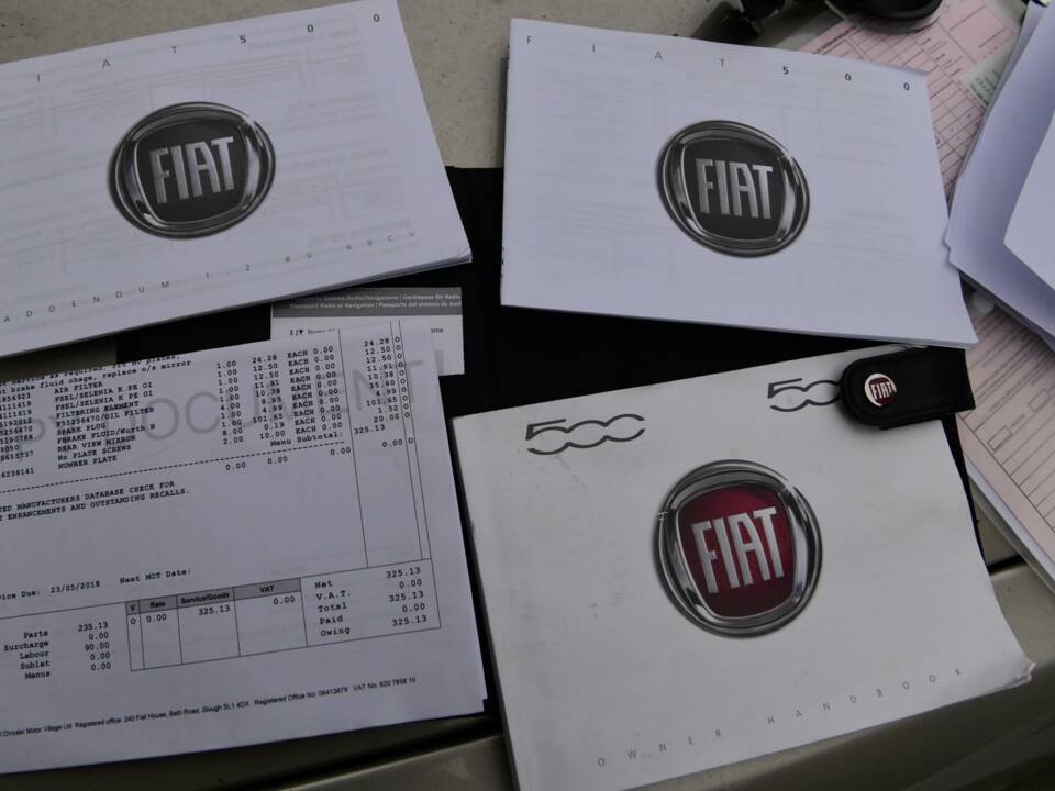 Image 43/45 of FIAT 500 C (2015)