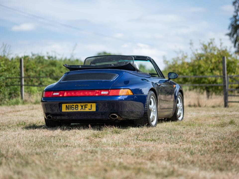 Afbeelding 17/50 van Porsche 911 Carrera (1995)