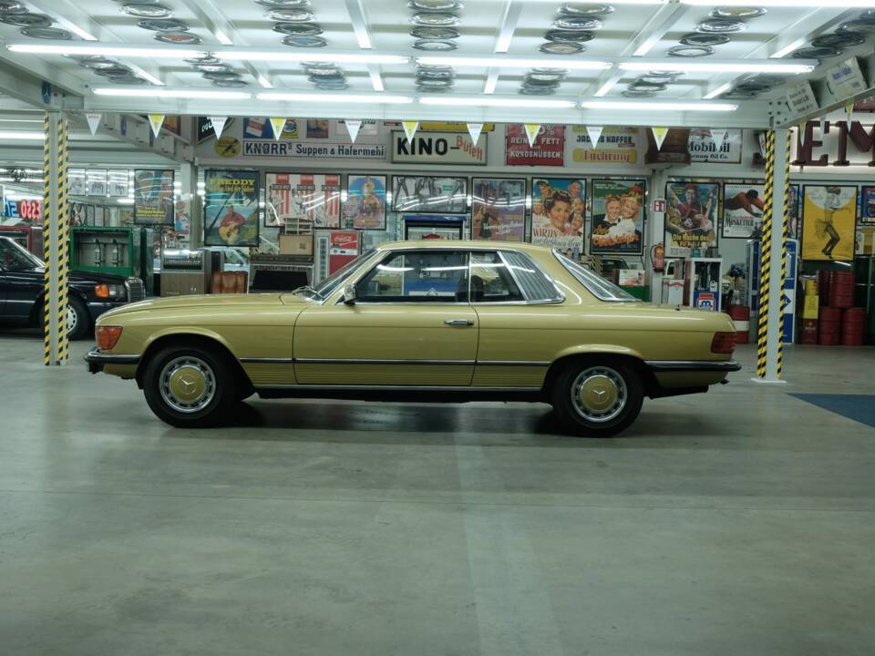Image 3/50 de Mercedes-Benz 280 SLC (1977)
