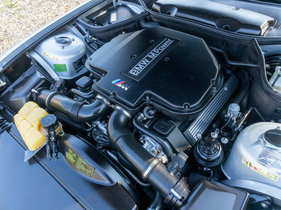 Image 48/50 of BMW Z8 (2002)