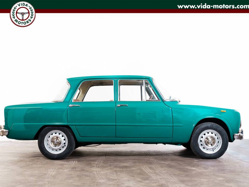 Bild 2/40 von Alfa Romeo Giulia Super 1.3 (1974)